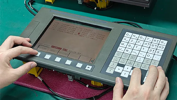 Como comprar um controlador Fanuc: O que deve saber
