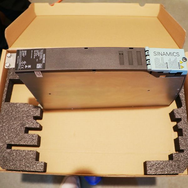 6SL3120-1TE21-8AA4 - 61900