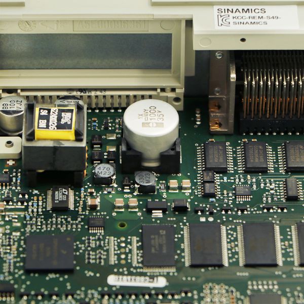 6SN1118-0DM33-0AA2 - 61582